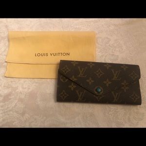 Authentic Louis Vuitton Josephine Vert wallet